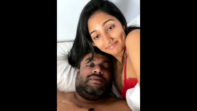 Mallu Couple Aurora Maharaj Boobs Sucking